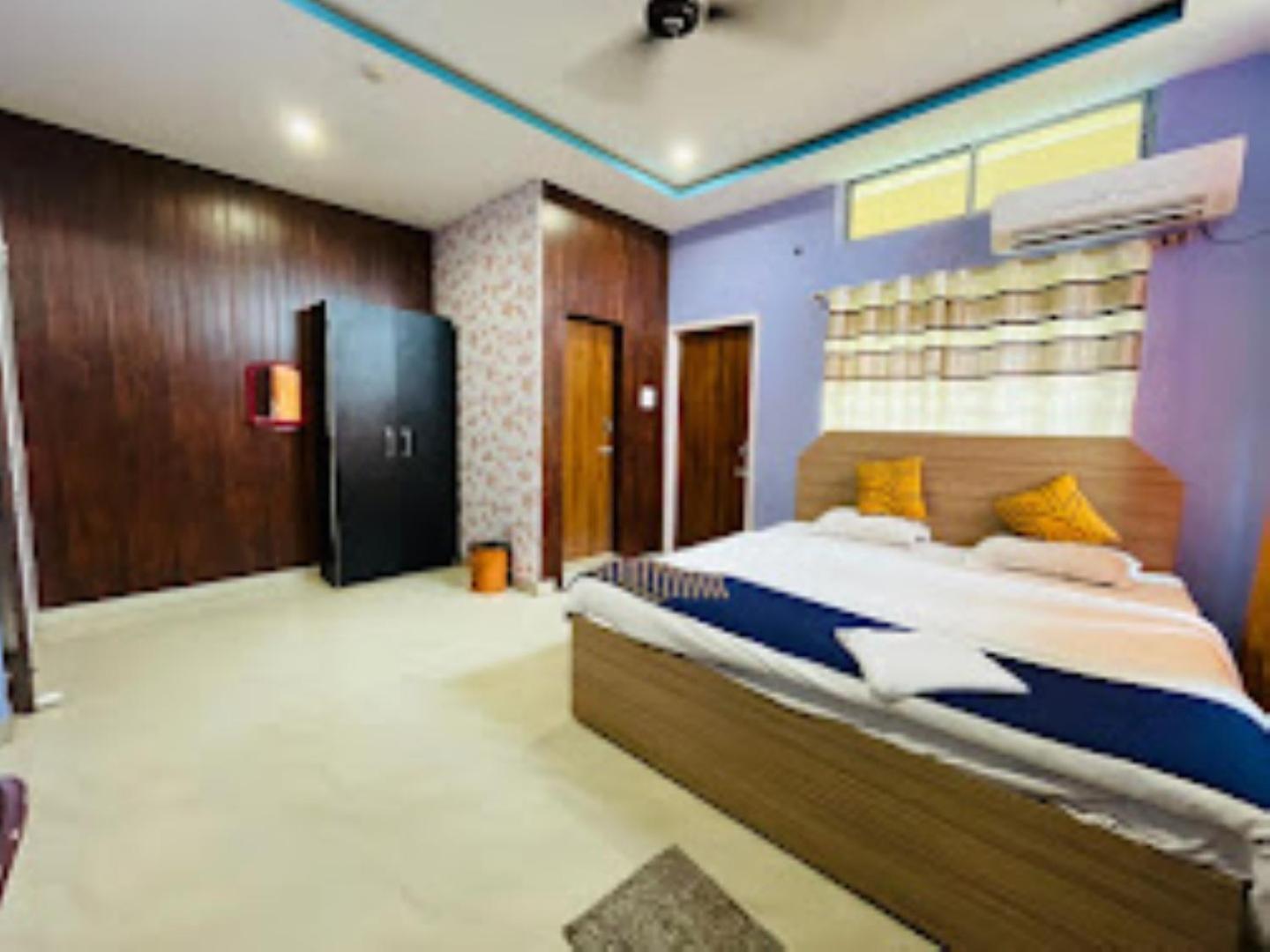 Hotel Royal Palace Bongara Kaharpara Bagian luar foto