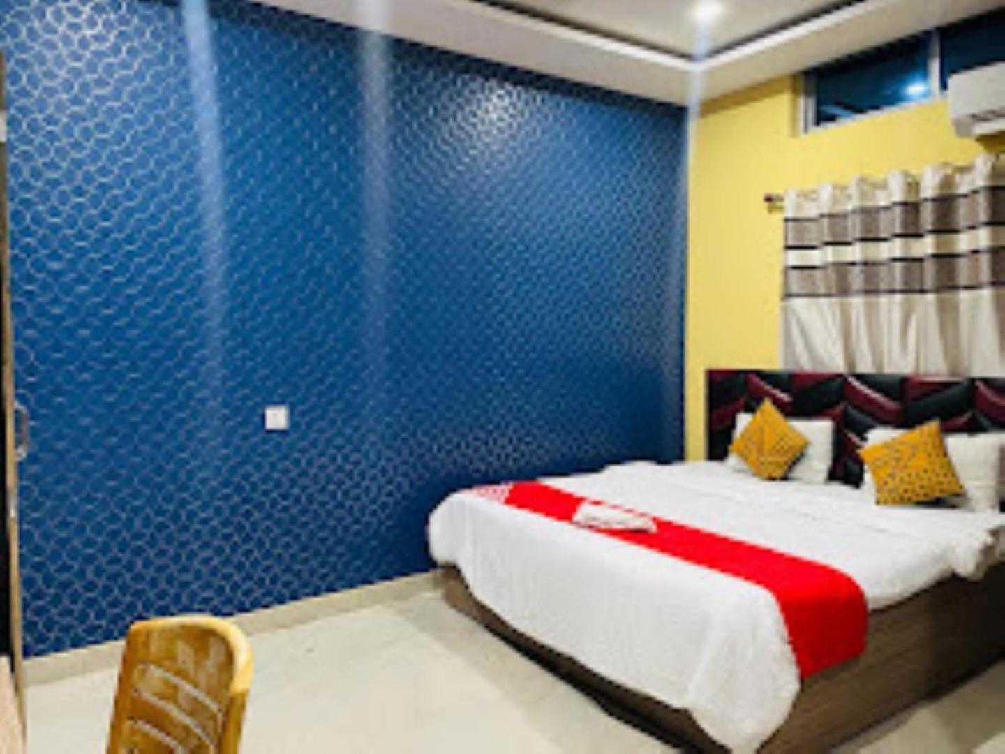 Hotel Royal Palace Bongara Kaharpara Bagian luar foto